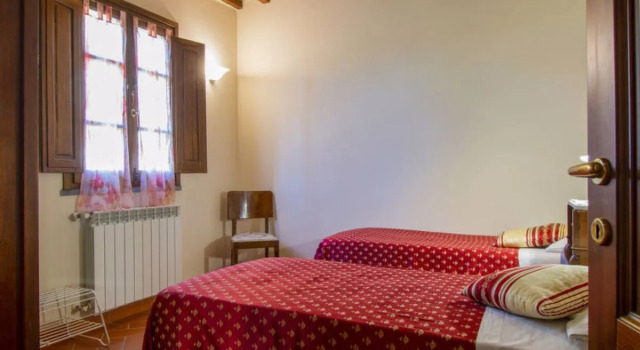 Borgo Fontana 8957, Book Hotel Cerreto Guidi 