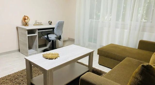 Апартаменты Sellada Apartament