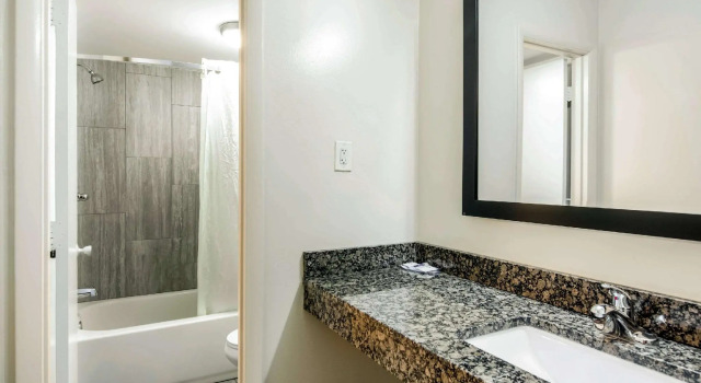 Двухместный номер Standard Brentwood Inn Richmond South