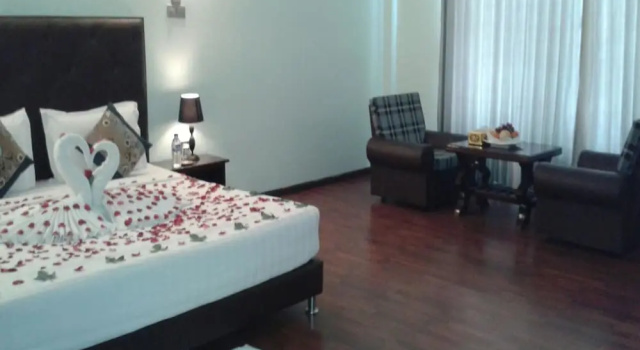 Двухместное бунгало Deluxe Thiri Hpa An Hotel