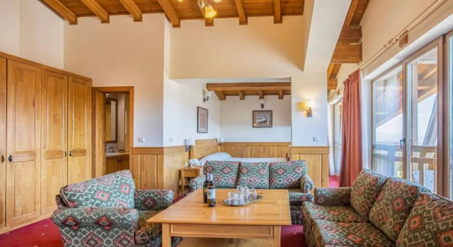 Полулюкс Pirin Golf Hotel Private Studios