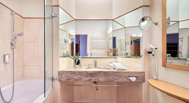 Двухместный номер Deluxe Hotel Thermenhof Paierl