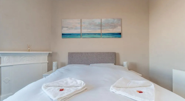 Silver Lining Charming Meadowbank Flat