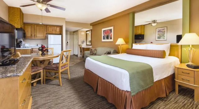 Run of House WorldMark Palm Springs - Plaza Resort and Spa