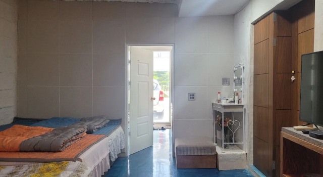 Трёхместный люкс Classic Jeju Vision House