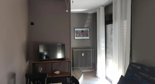 Апартаменты Modern Studio In The Centre Of Avignon