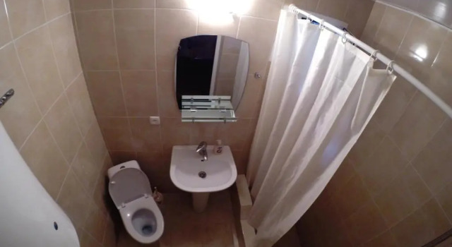 Кровать в общем номере Guesthouse Lenjeri