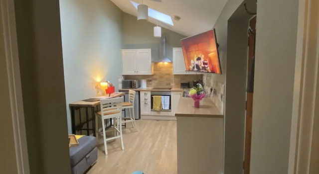 Private Annex, Parking, Wifi, 2mins to J48 A1 M1, จอง โรงแรม รอว์คลิฟ Merseyside