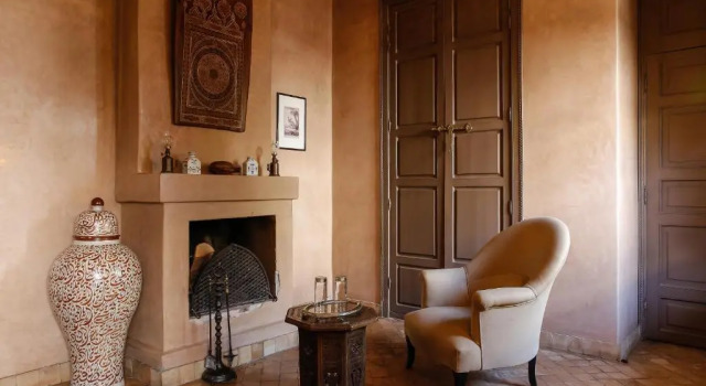 Полулюкс Riad Noir dIvoire