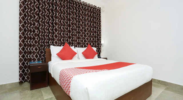 OYO 15554 Hotel Al Saj