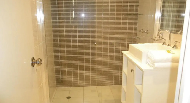 Апартаменты Pacific Surf Absolute Beachfront Apartments