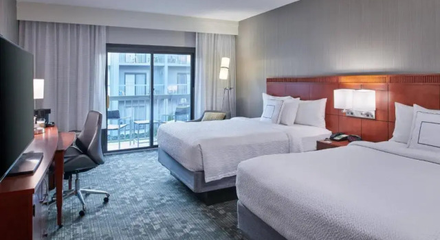 Standard Vierer Zimmer Courtyard by Marriott Indianapolis Castleton