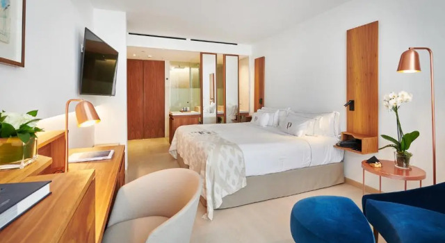 Двухместный номер Deluxe с частичным видом на море Es Princep - The Leading Hotels of the World