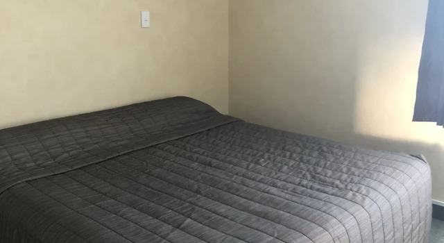 Апартаменты с 2 комнатами с балконом Monarch Motel