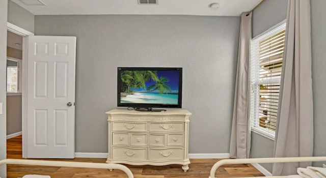 Номер Standard A Disney Themed Home, Just Minutes From CDC Standards! #rwh7728