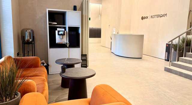 Apartment "Moments" on Nagatinskaya, Prenota Appartamento Mosca Russia
