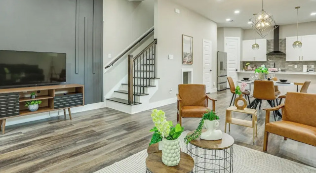 Pet friendly Houston Home w Patio: 6 Mi to Dtwn