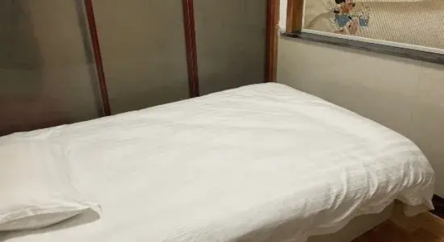 Номер Economy Jinxin Hotel