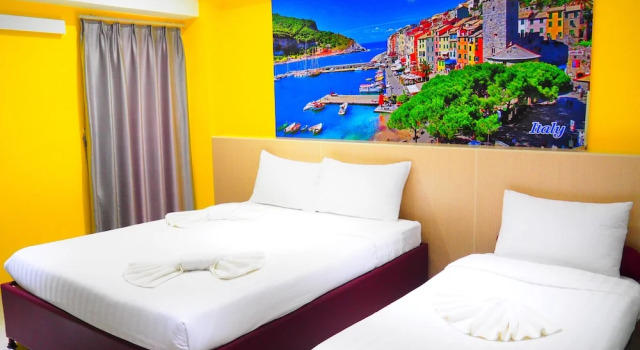Трёхместный номер Standard Blue Orchids Hotel