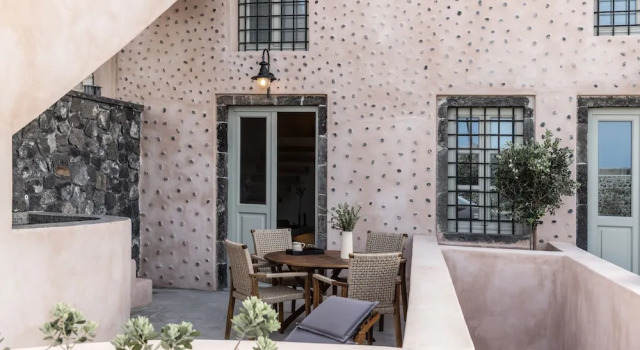 Frescoes Luxury Suites