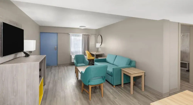 Люкс Days Inn by Wyndham Kenner/New Orleans Airport South