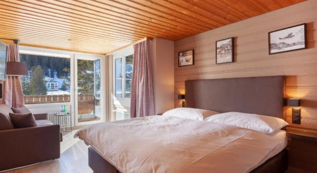 Obersee, Book Hotel Arosa Grisons