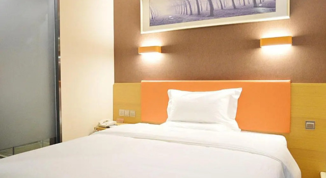 Номер Superior 7Days Premium Shijiazhuang East Railway Station Shenghe Square Branch