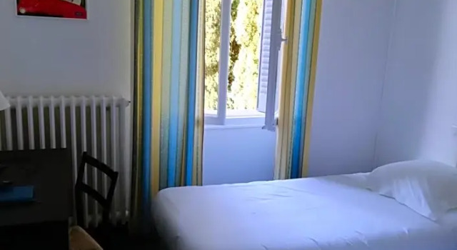 Номер Standard Hotel dAngleterre