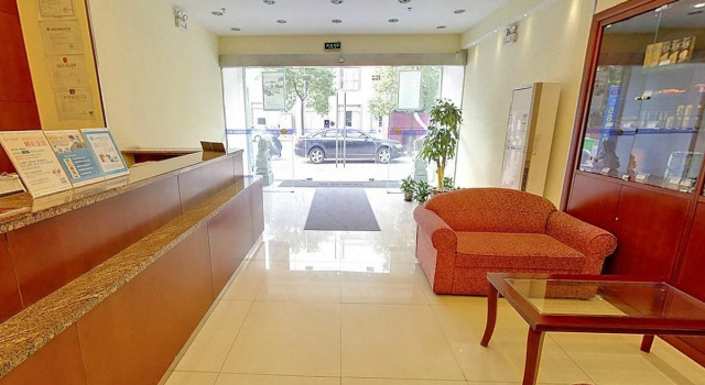 Hanting Express Hotel Shanghai Minsheng Road, Varaa Hotelli Shanghai Shanghai