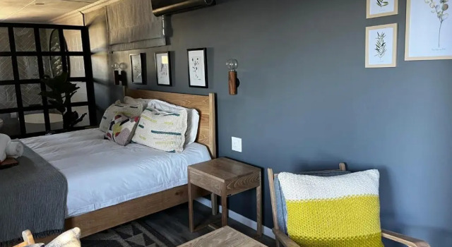 Ha Bacha Inn, Reservar Hotel Gompo Eastern Cape, perto de Nahoon Corner