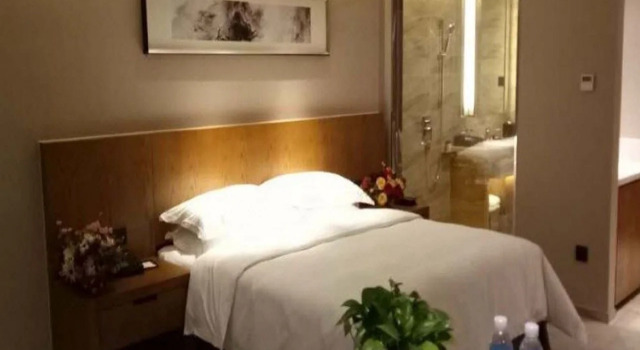 Manhattan Hotel Shanghai Pujiang, Varaa Hotelli Minhang 