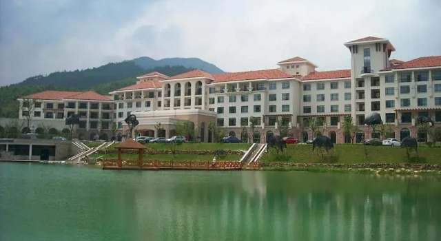 Yixing Bamboo International Convention Centre, Book Hotel 5-Star Hotels in Yixing, 5*