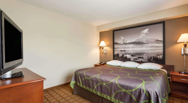 Двухместный люкс Super 8 by Wyndham Abbotsford BC