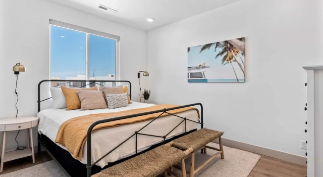Pier 43 at Desert Color by RedAwning, Varaa Lomakoti St. George 