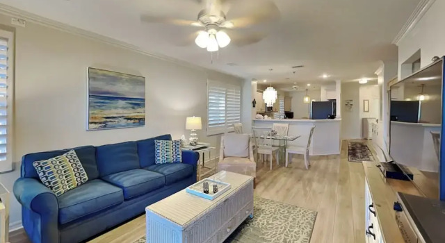 Номер Standard South Beach Club 205 by Distinctive Beach Rentals