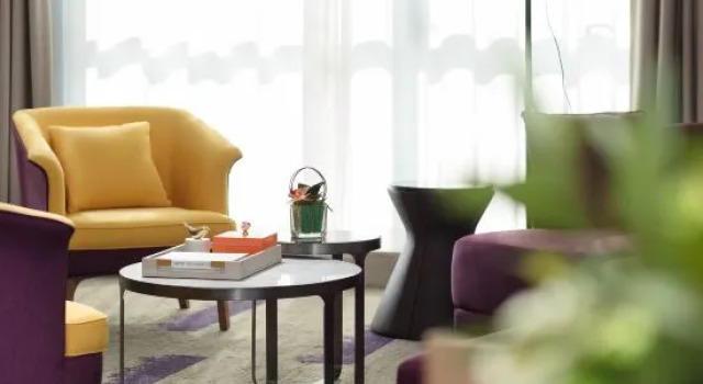 Люкс Business Hampton by Hilton Yinchuan GIorious Center