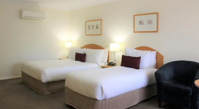 Двухместный люкс Carlyle Suites & Apartments