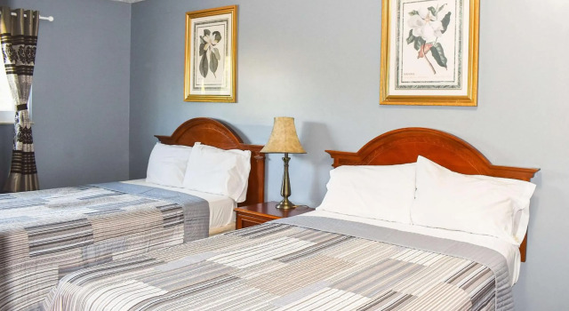 Americas Best Value Inn & Suites-Canton, Book Hotel North Canton Ohio