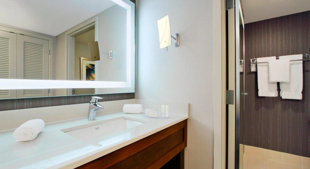 Двухместный номер Standard с балконом Courtyard by Marriott Cocoa Beach Cape Canaveral