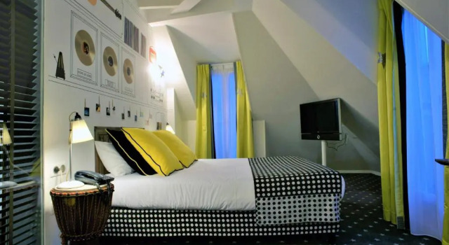 Двухместный номер Deluxe Hôtel du Triangle dOr - Proche Madeleine