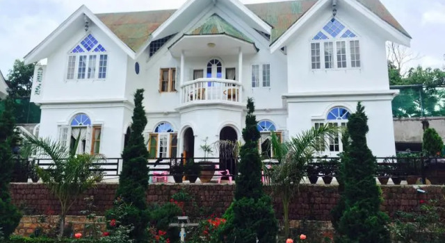Green Haven Hotel