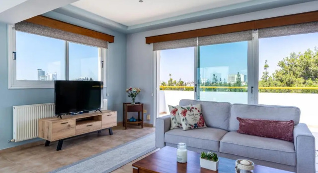 Апартаменты Melograno 3-BR Apt w/ Terrace in Larnaca