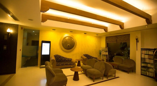 Hotel Devaragam by K P Namboodiris, Забронировать Отель Отели штата Кералы с завтраком, Завтраки