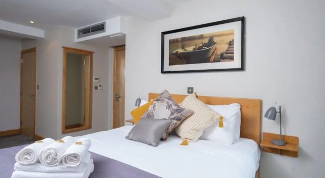 Трёхместный номер Standard The Eyre Square Townhouse