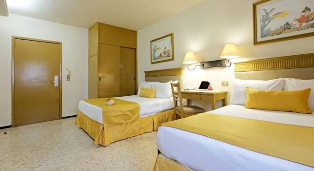 Четырёхместный номер Standard Hotel Olmeca Plaza