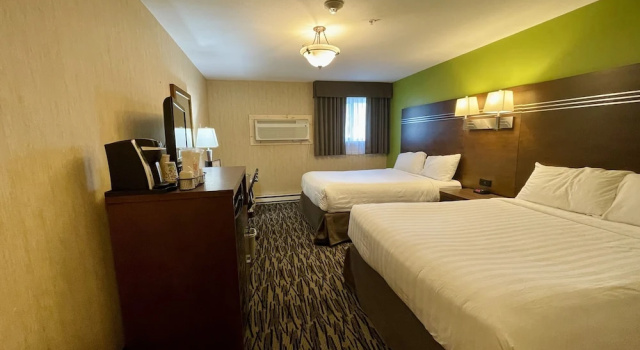 Четырёхместный номер Economy Цокольный этаж Fernie Stanford Resort