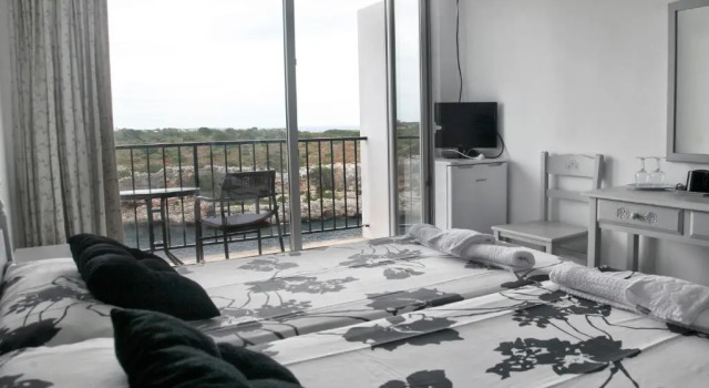 Standard Vierer Zimmer Hotel Rocamar