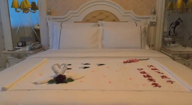 Люкс Presidential Grand Honor International Hotel