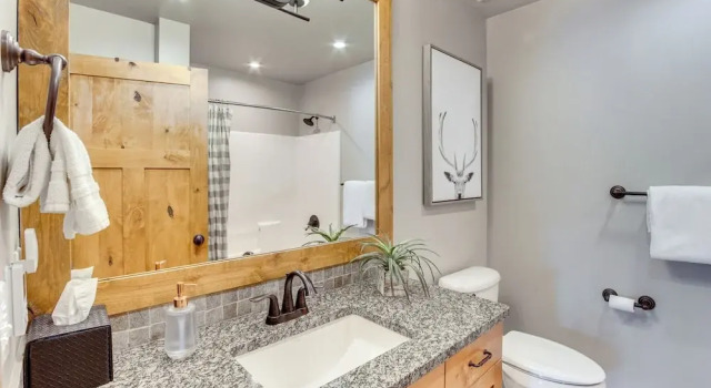 Апартаменты Suncadia Resort Condo w/ Seasonal Pool Access!