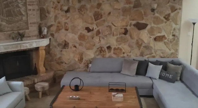 Вилла Nikos House Megara